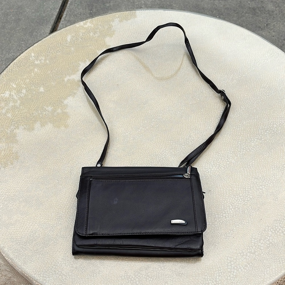 Travelon brown crossbody bag